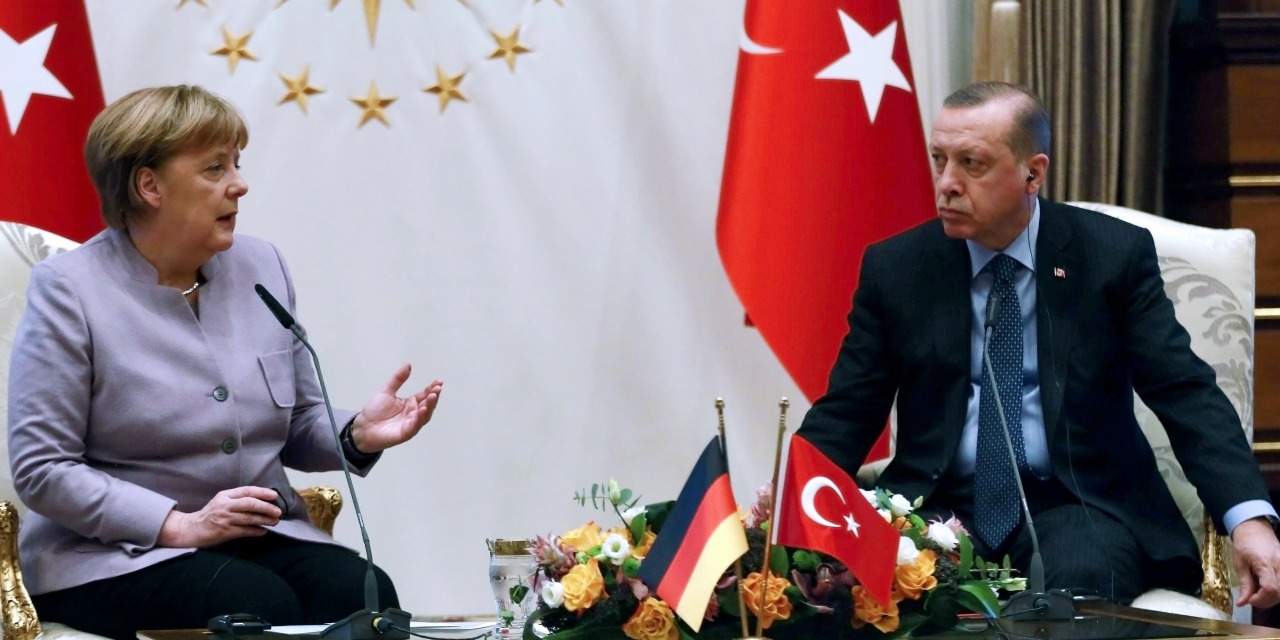 Erdogan Reprend Merkel Sur Le Terrorisme Islamiste