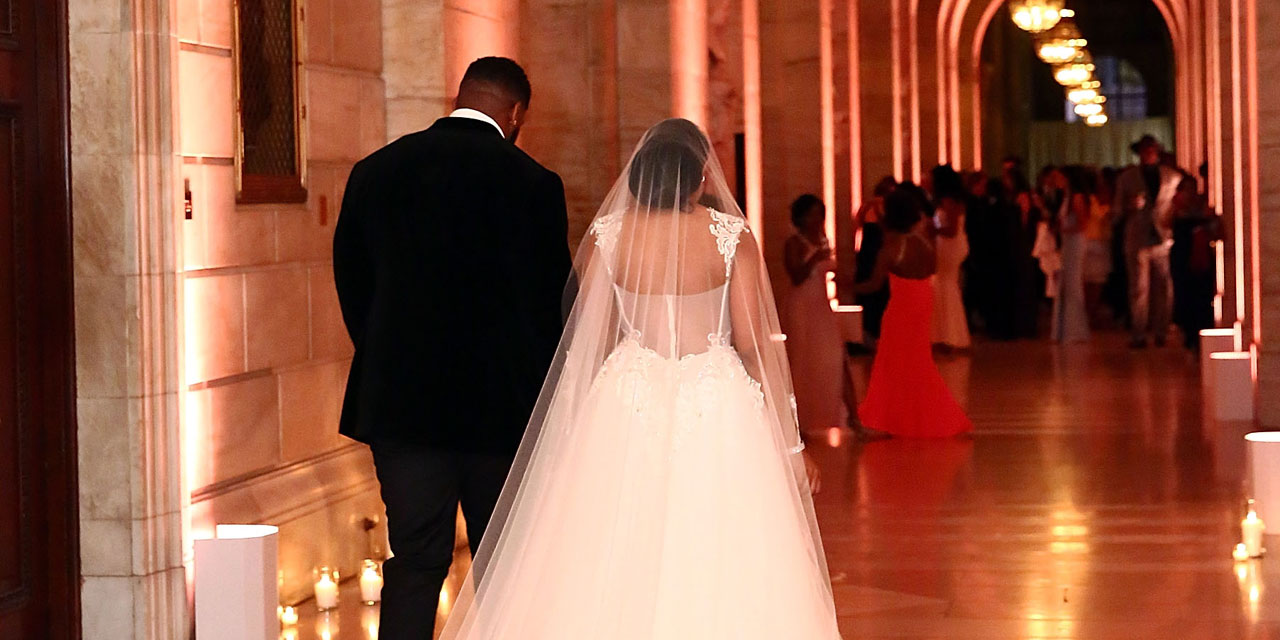 Etats Unis Au 10e Mariage Blanc Elle Se Fait Rattraper Par La