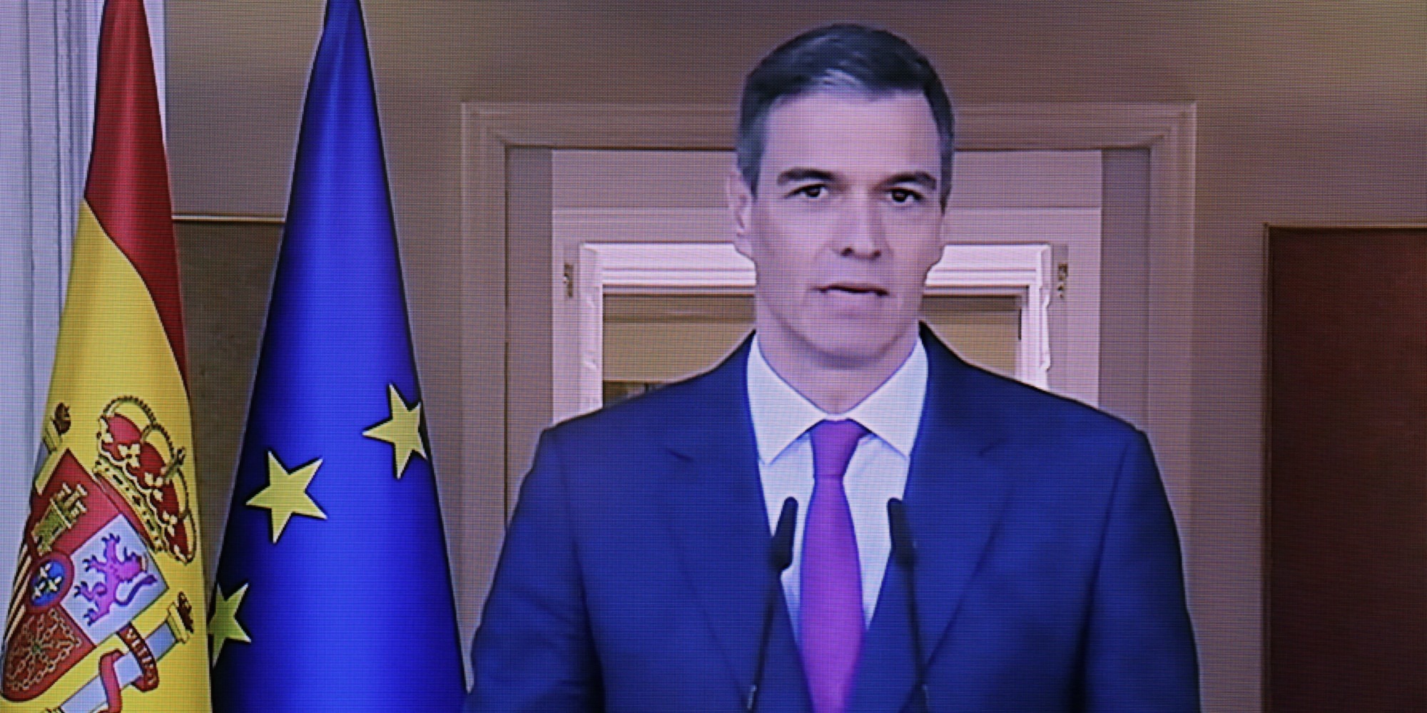 Pedro Sanchez annonce l&rsquo;envoi de 10.000 soldats et policiers supplémentaires
