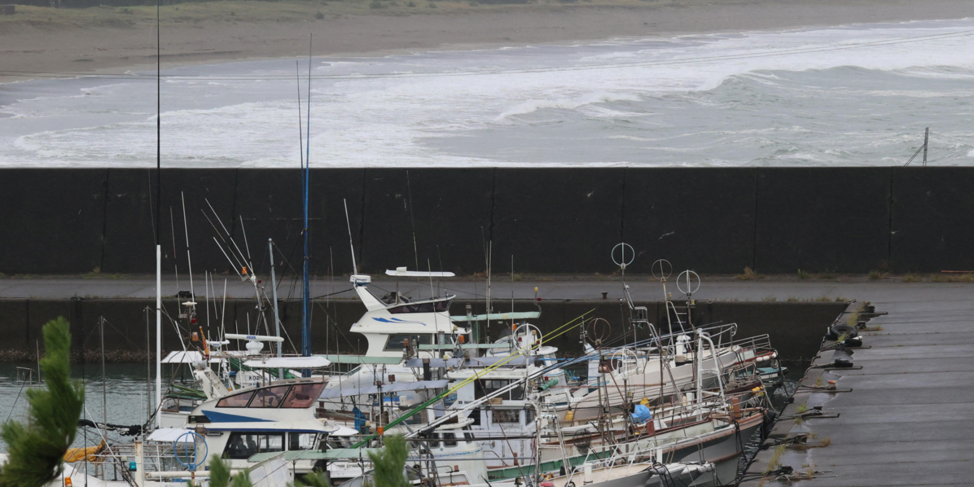 Japon: plus de 60.000 évacuations en raison d\'inondations, un disparu