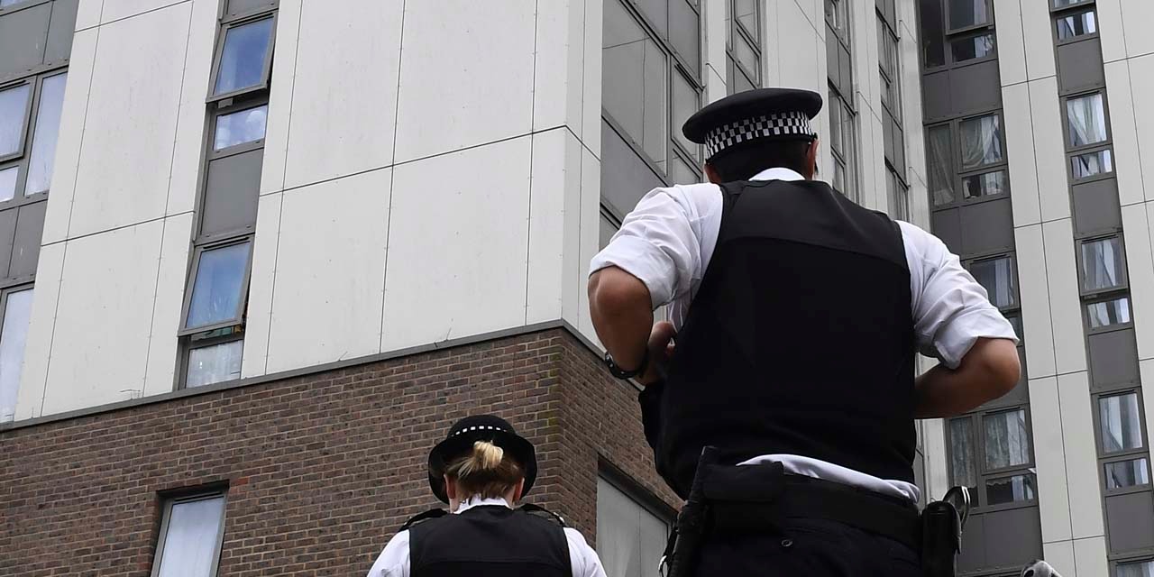 La Police Britannique Accusée De Menacer La Liberté De La Presse