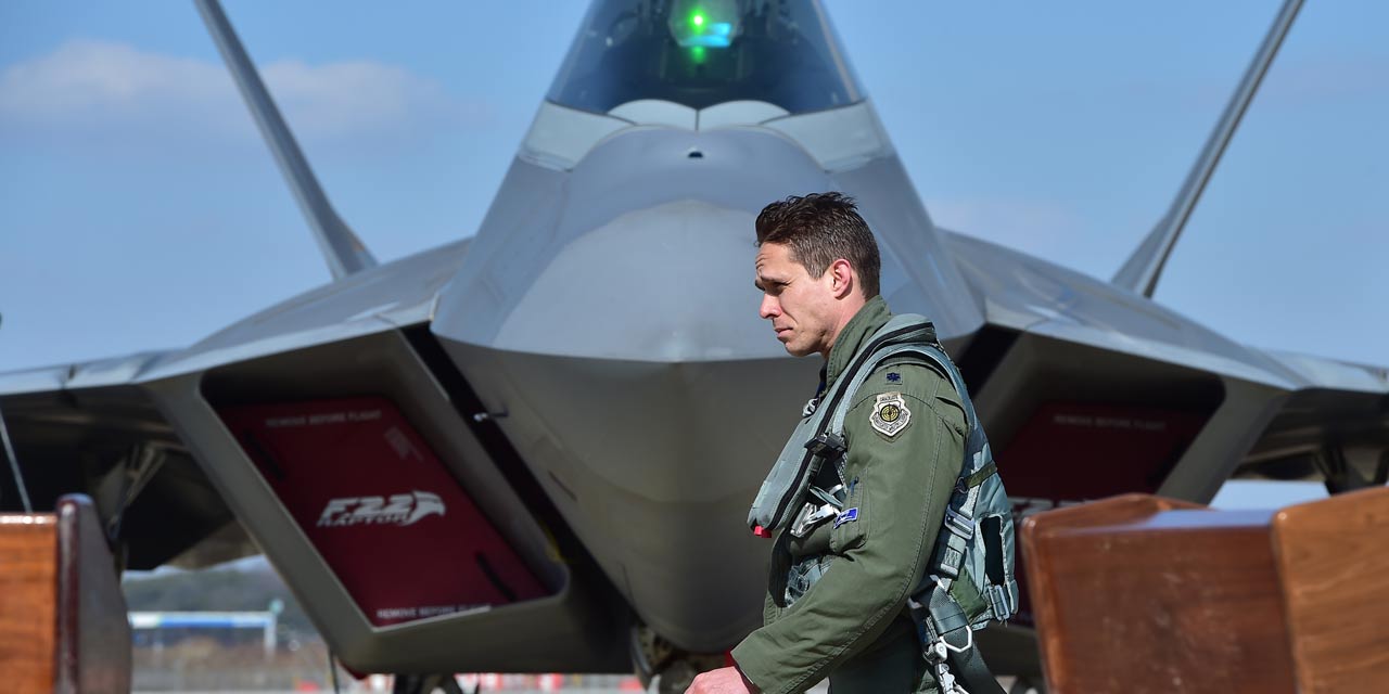 L Armee De L Air Americaine Commence A Manquer De Pilotes