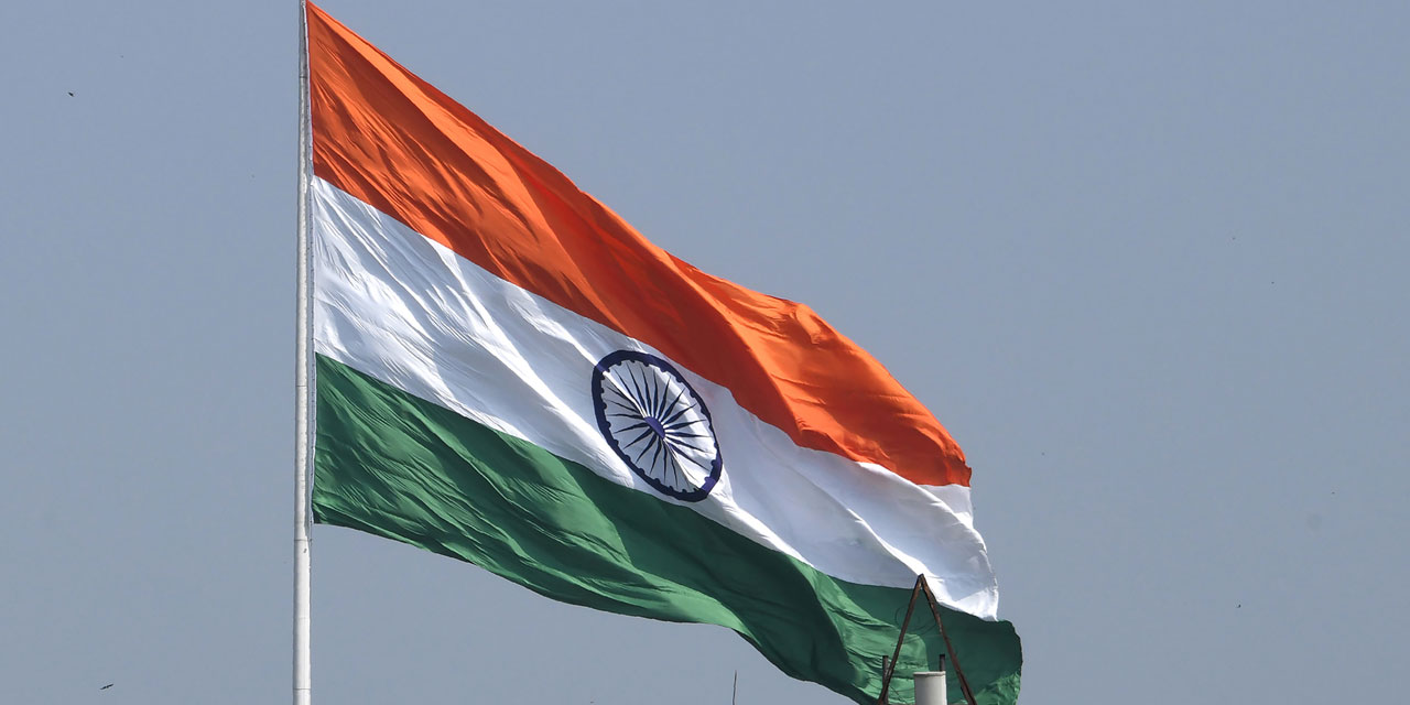 Indian Army Posts Footprints Of Yeti On Social Networks Teller Report
