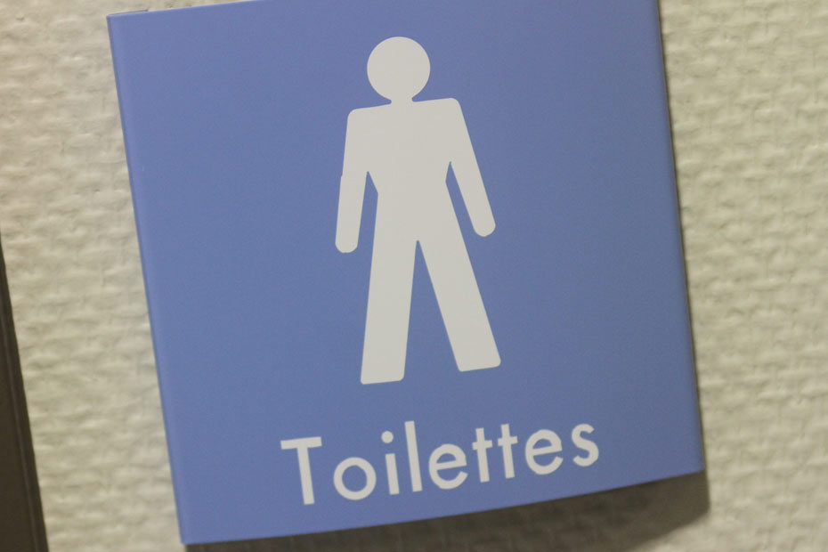 Les Suédois devront-ils faire pipi assis