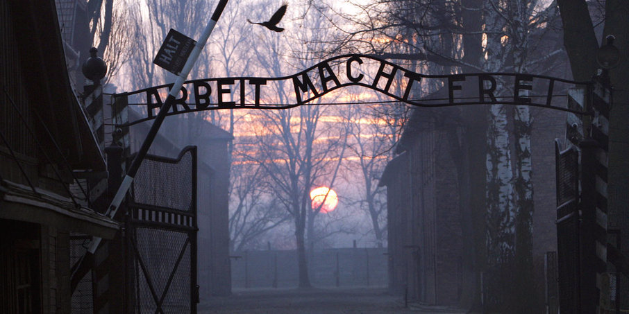 Nombre record de visiteurs à Auschwitz en 2015