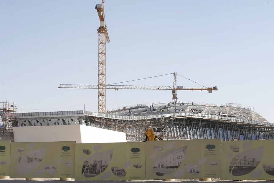 Qatar Le Travail Force Des Ouvriers Du Mondial