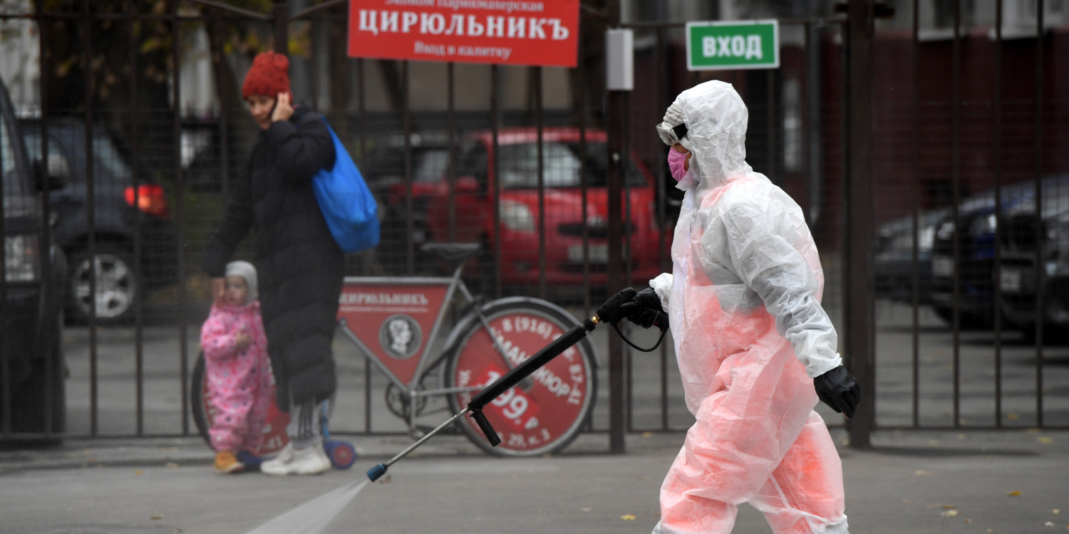 russie le gouvernement revoit largement a la hausse le nombre de morts du covid