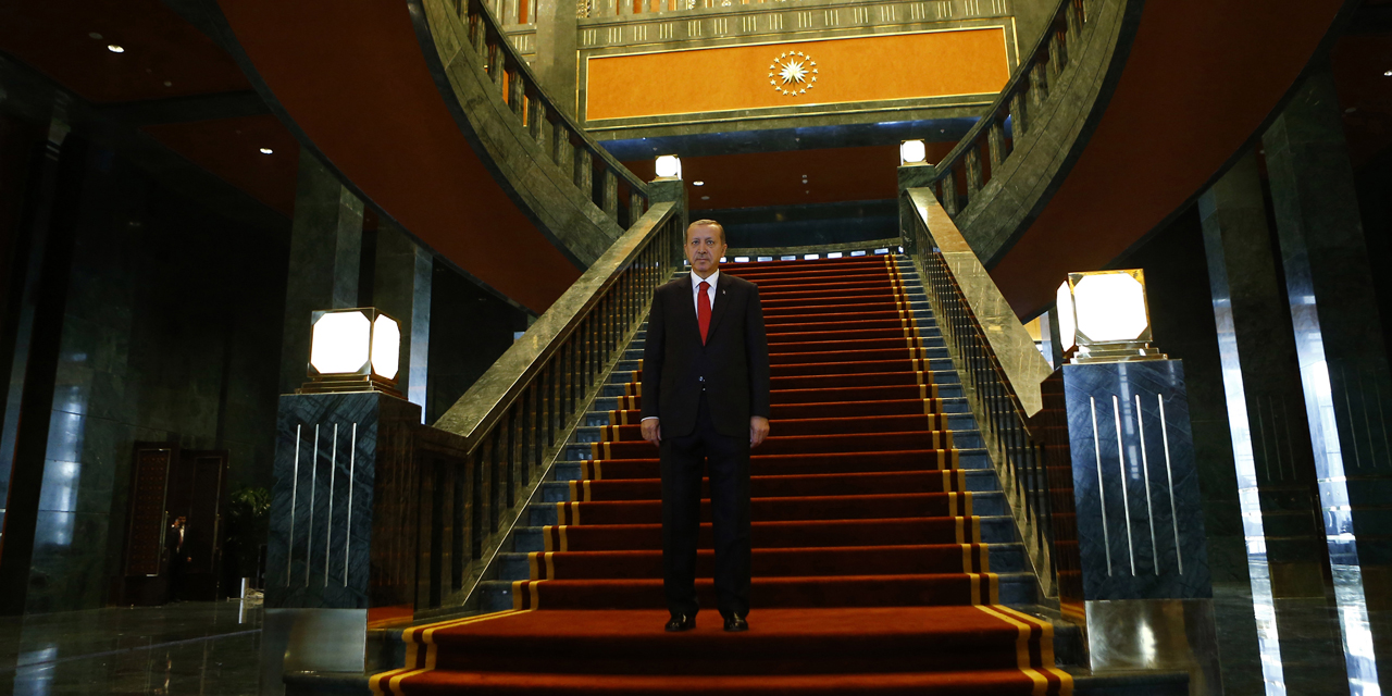 Turquie Le Tres Fastueux Et Tres Conteste Nouveau Palace D Erdogan