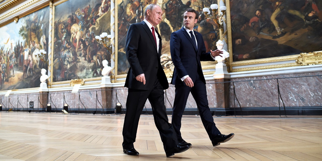 Ukraine : pour convaincre Macron, Poutine lui fait un dessin