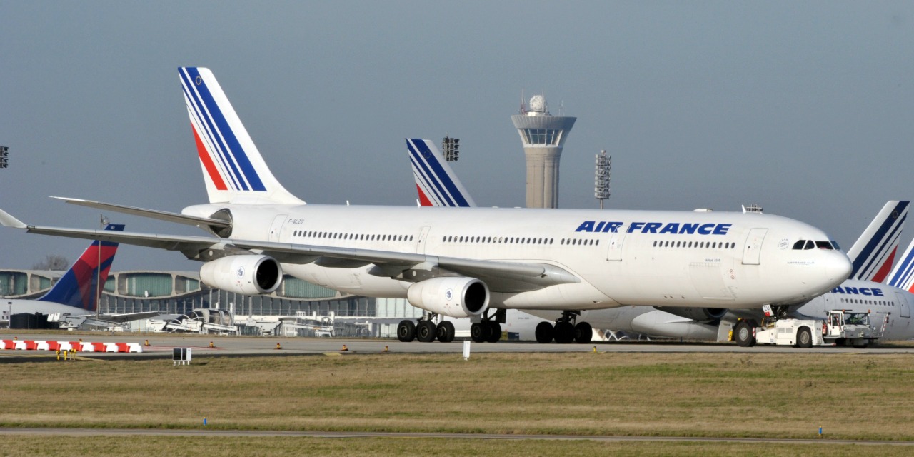 Un A340 D Air France Passe Pres Du Crash A Bogota Le 11 Mars