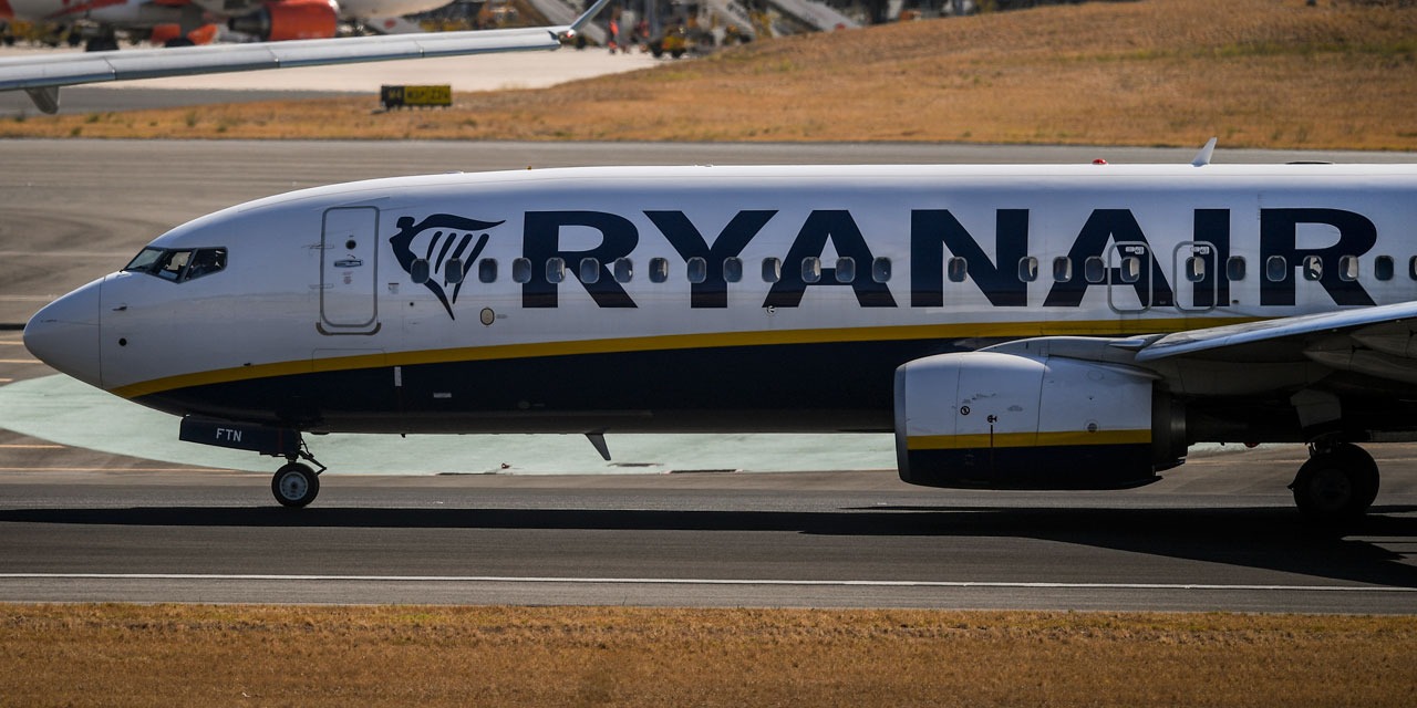 Ryanair Plane Lands In Norway After Bomb Threat Briton Arrested Teller Report