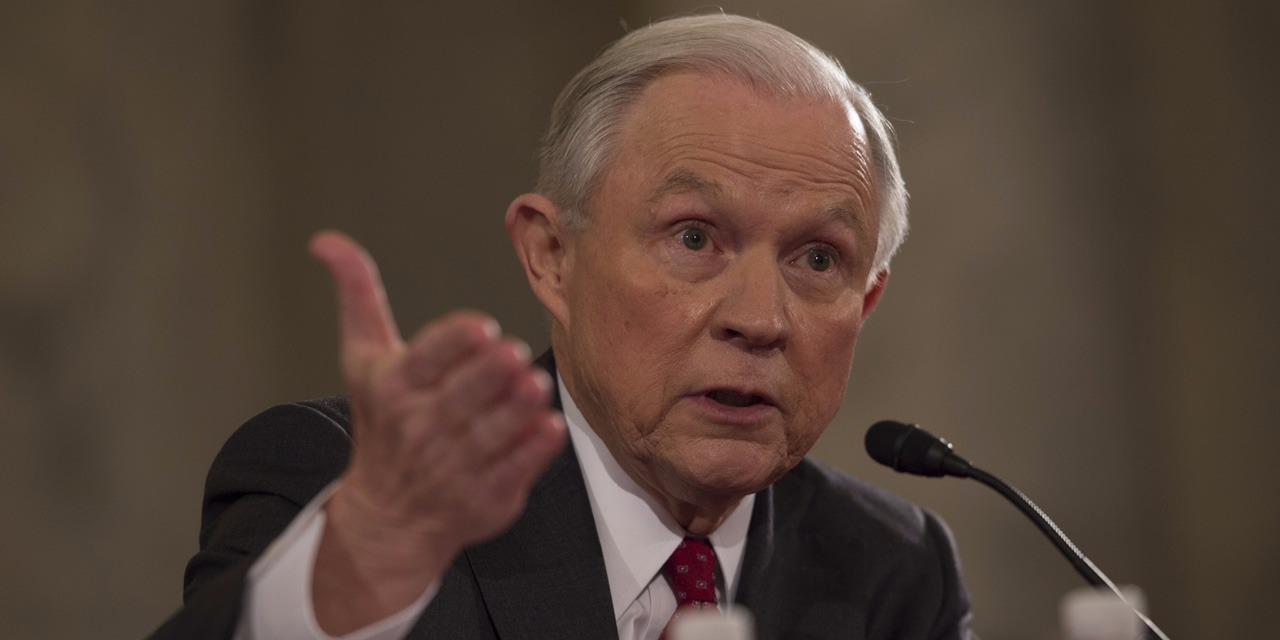 USA : Jeff Sessions confirm au poste de ministre de la Justice