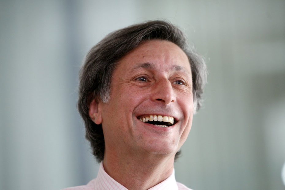 Patrick De Carolis Des Racines Et Des Ailes "Des Racines et des ailes": Carolis revient