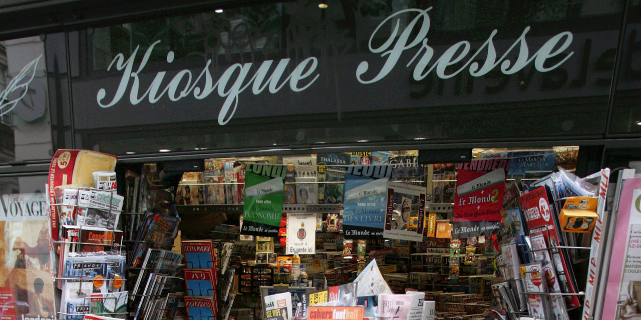 Les Ventes De Newsmagazines Et De Presse People En Forte Baisse En 2015