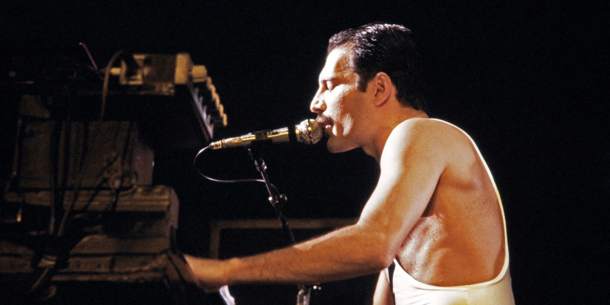 freddie mercury m6 dedie une soiree speciale a l icone du rock