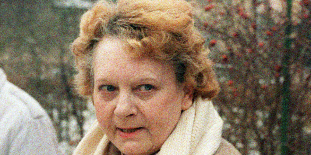 La Diabolique De Nancy Faites Entrer L'accusé Simone Weber, la "Diabolique de Nancy", "anéantie" par le téléfilm