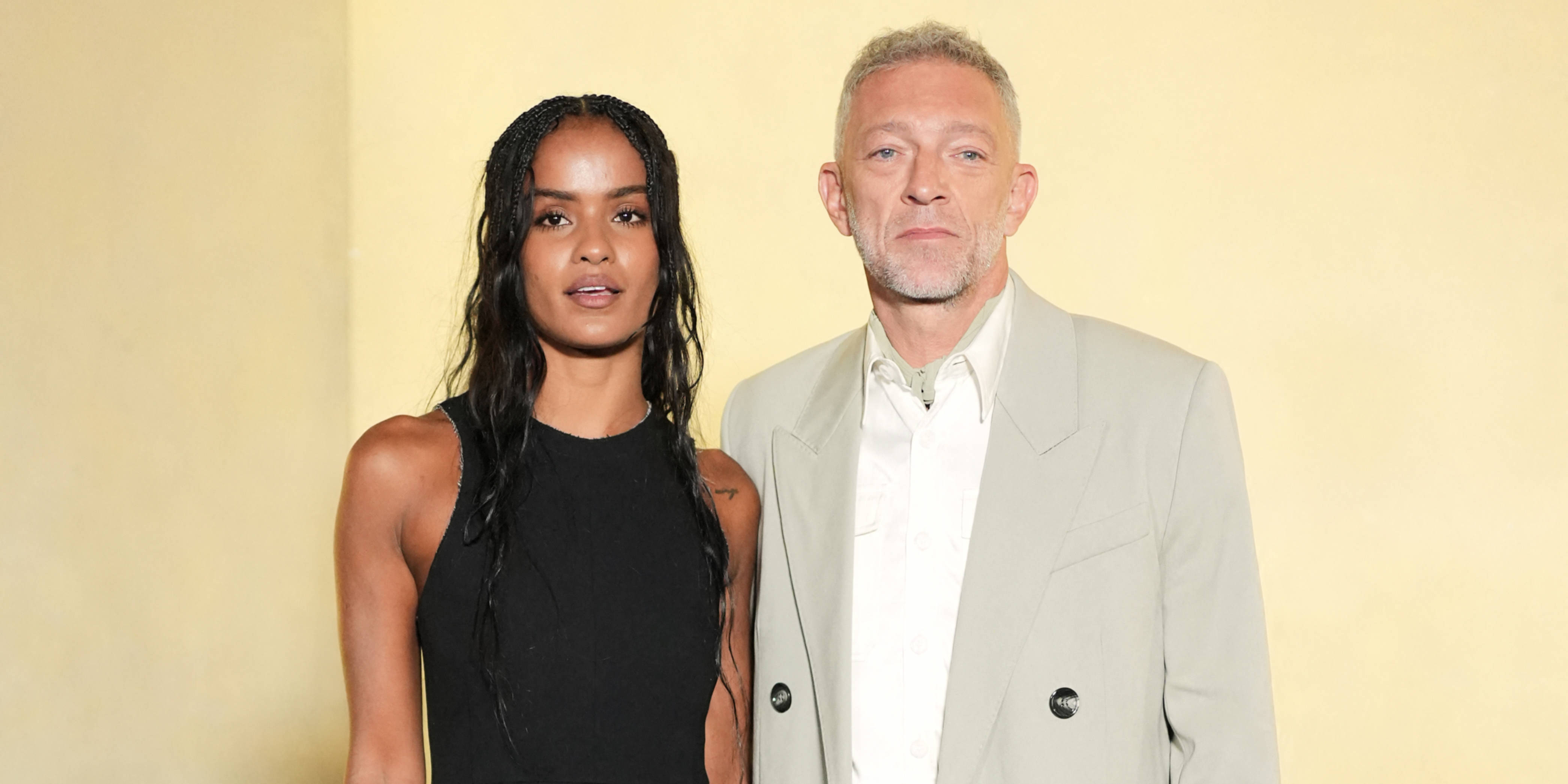 Vincent Cassel formalizes his relationship with model Narah Baptista at the Ami Paris fashion
