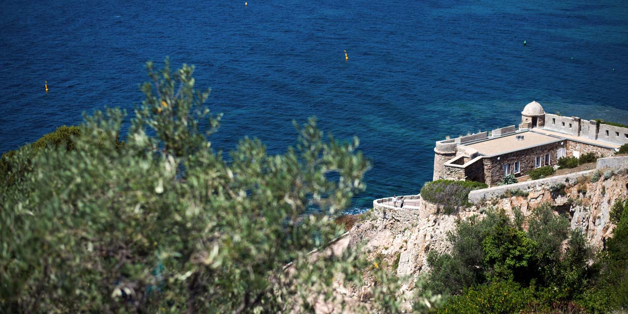 A Quoi Ressemble Le Fort De Bregancon Ou Emmanuel Macron Va Passer Le Week End