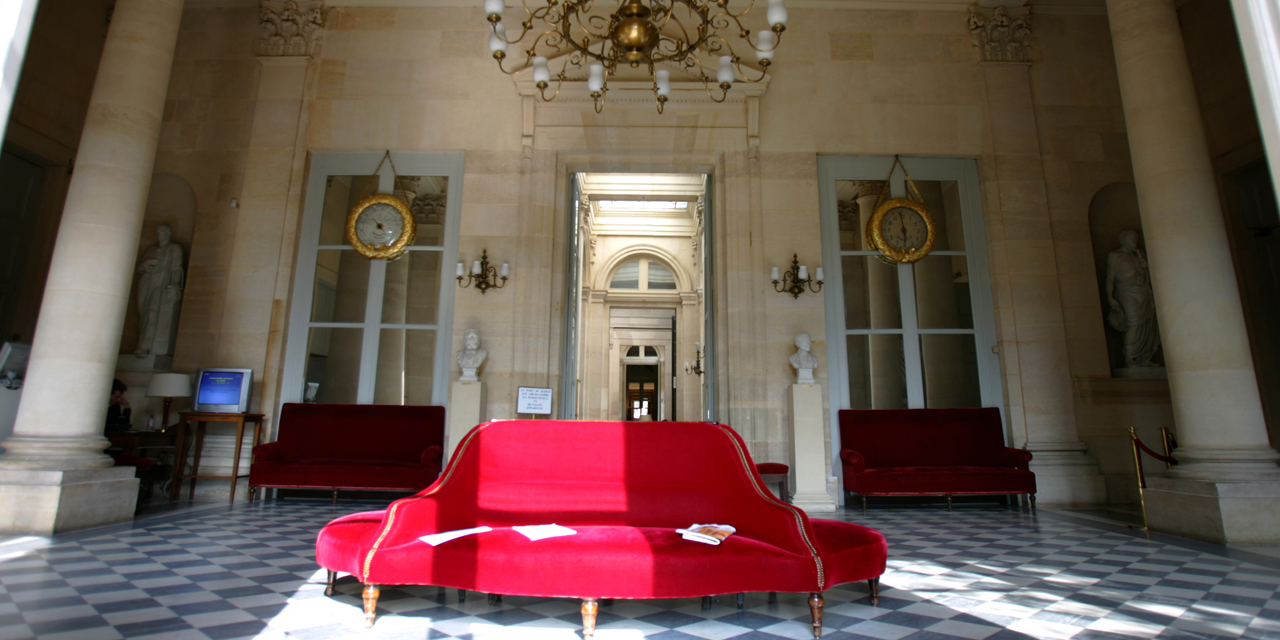 Au Fait Comment Travaille Un Lobbyiste