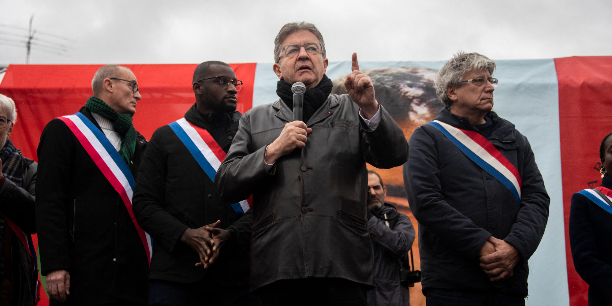 The Shadow of the Insoumis