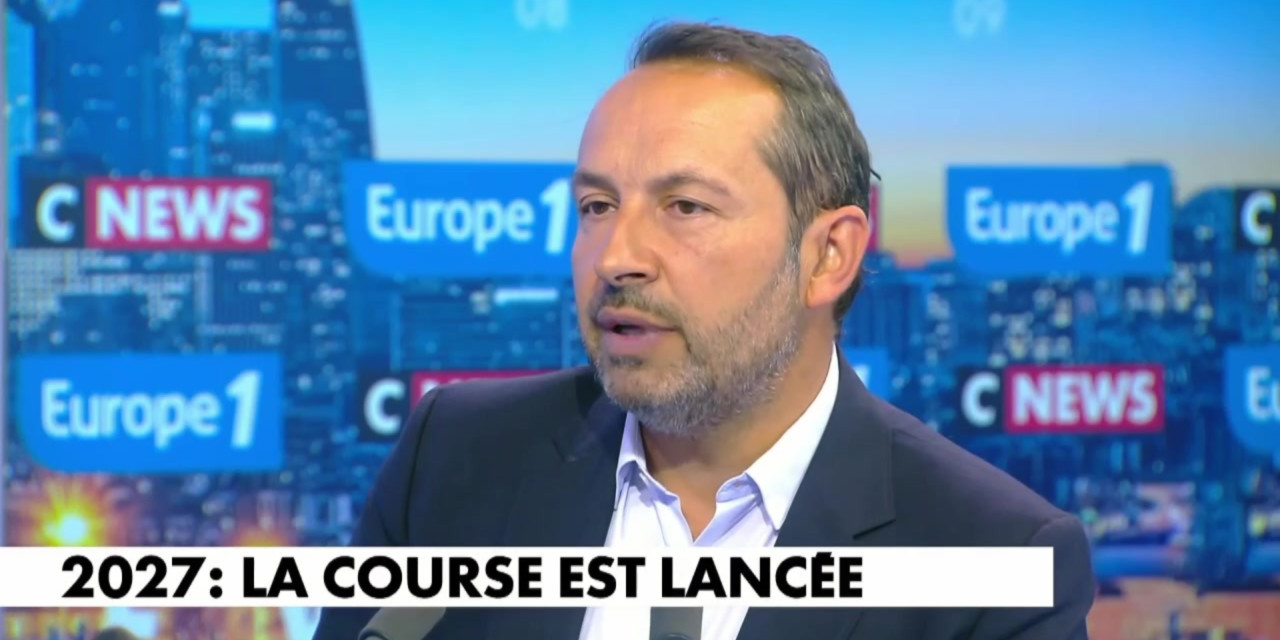 «La politique française est malade de la macronie», lance Sébastien Chenu