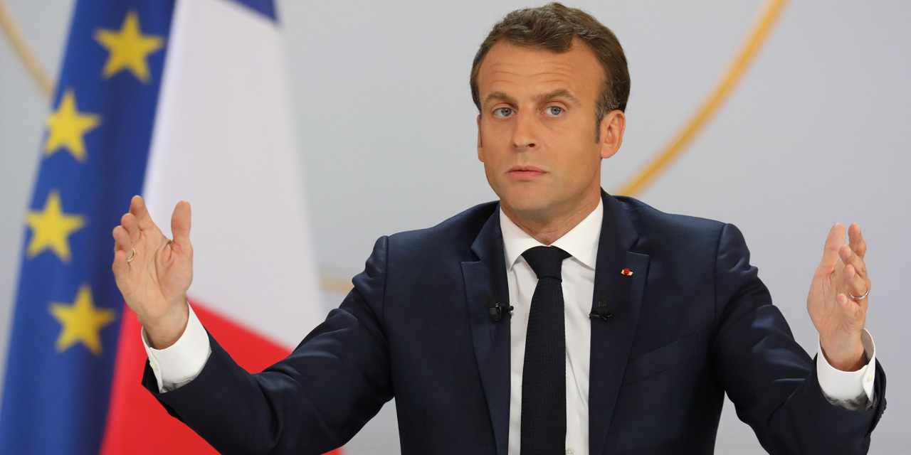 Emmanuel Macron Veut Une Baisse Des Impots Financee En