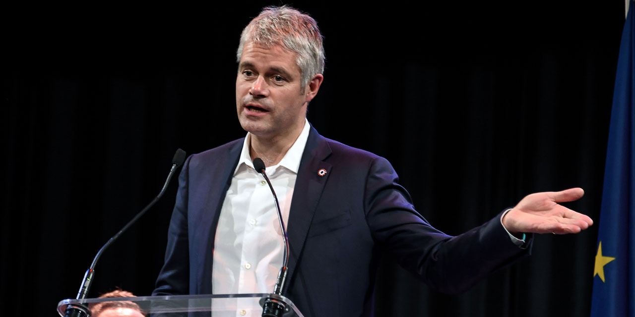 Enregistre A Son Insu Laurent Wauquiez Attaque Gerald Darmanin C Est Du Cahuzac Puissance 10