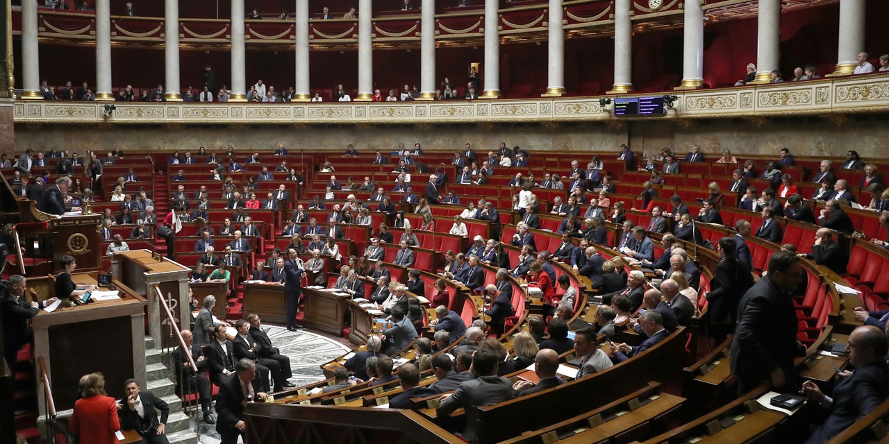 Etat d'urgence et pass sanitaire: l'Assemblée vote le ...
