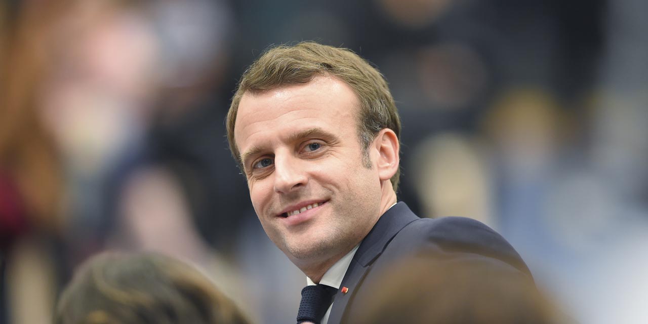 "Gilets jaunes" : Emmanuel Macron appelle à "un retour au ...