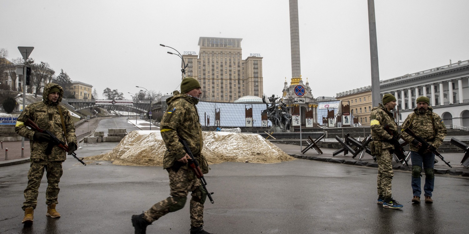 Pourquoi La Guerre Entre L Ukraine Et La Russie Invasion russe : pourquoi la DGSI surveille ces Français qui partent en  Ukraine