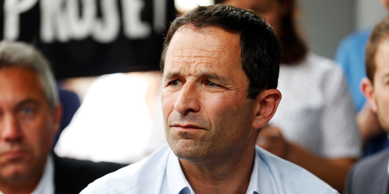 Hamon Accuse Macron De Singer Son Idee Avec Le Revenu