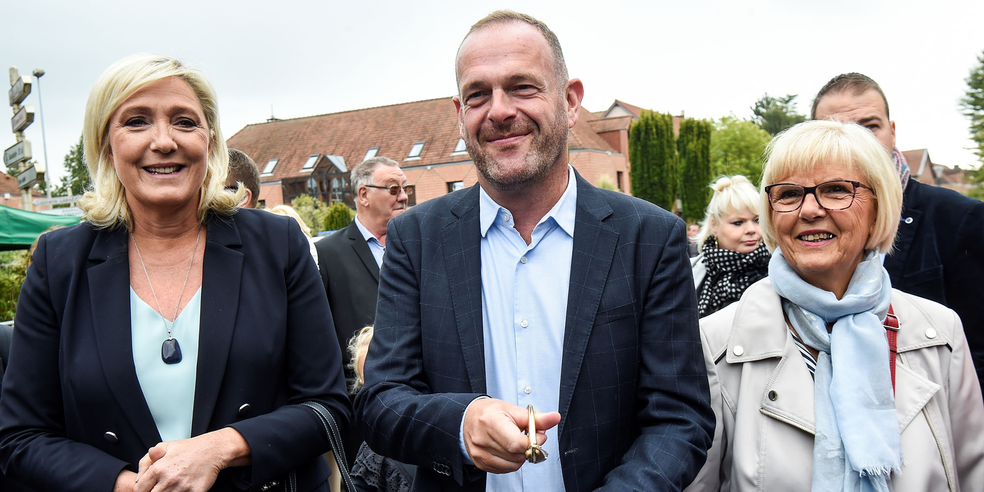 Municipales A Henin Beaumont Steeve Briois Et Le Rn