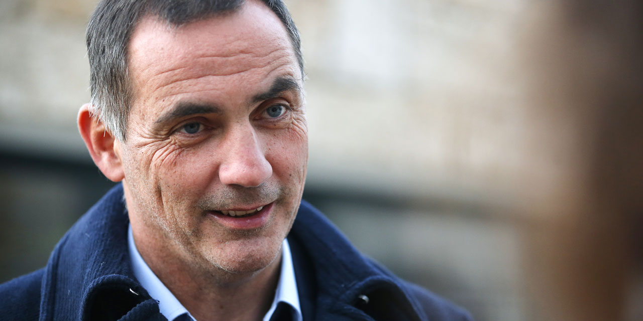 Le nationaliste corse Gilles Simeoni : "C'est un raz-de ...