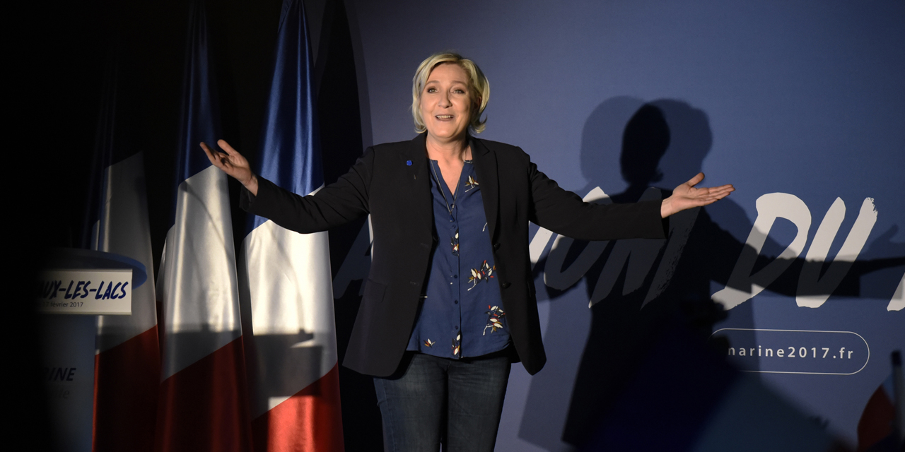 Marine Le Pen : le slogan FN "On est chez nous", un "cri du cœur et d