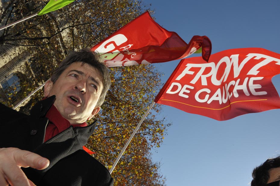 Mélenchon retourne dans la rue