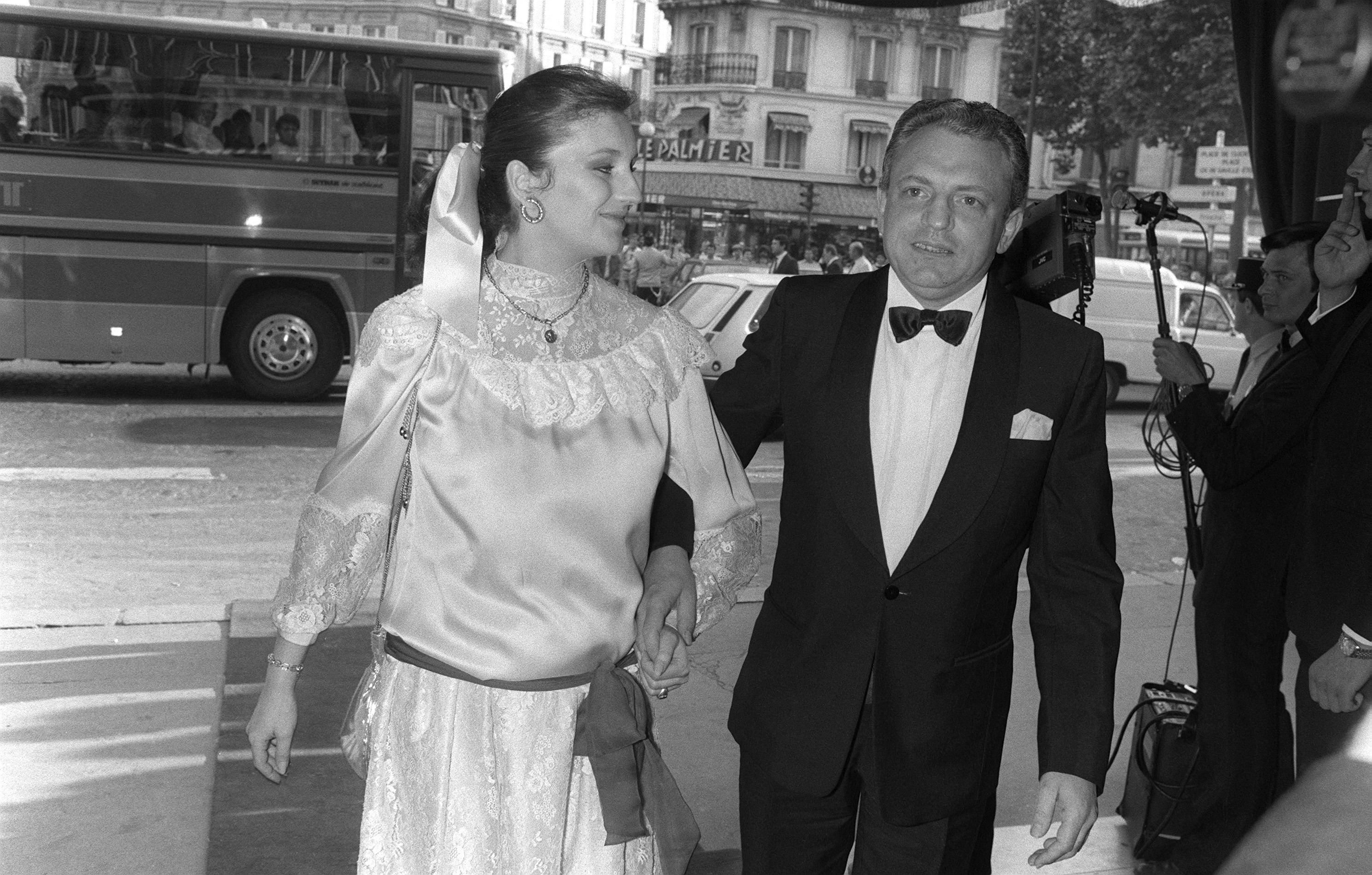 The story of the meeting between Nicolas Sarkozy and Cécilia Teller Report