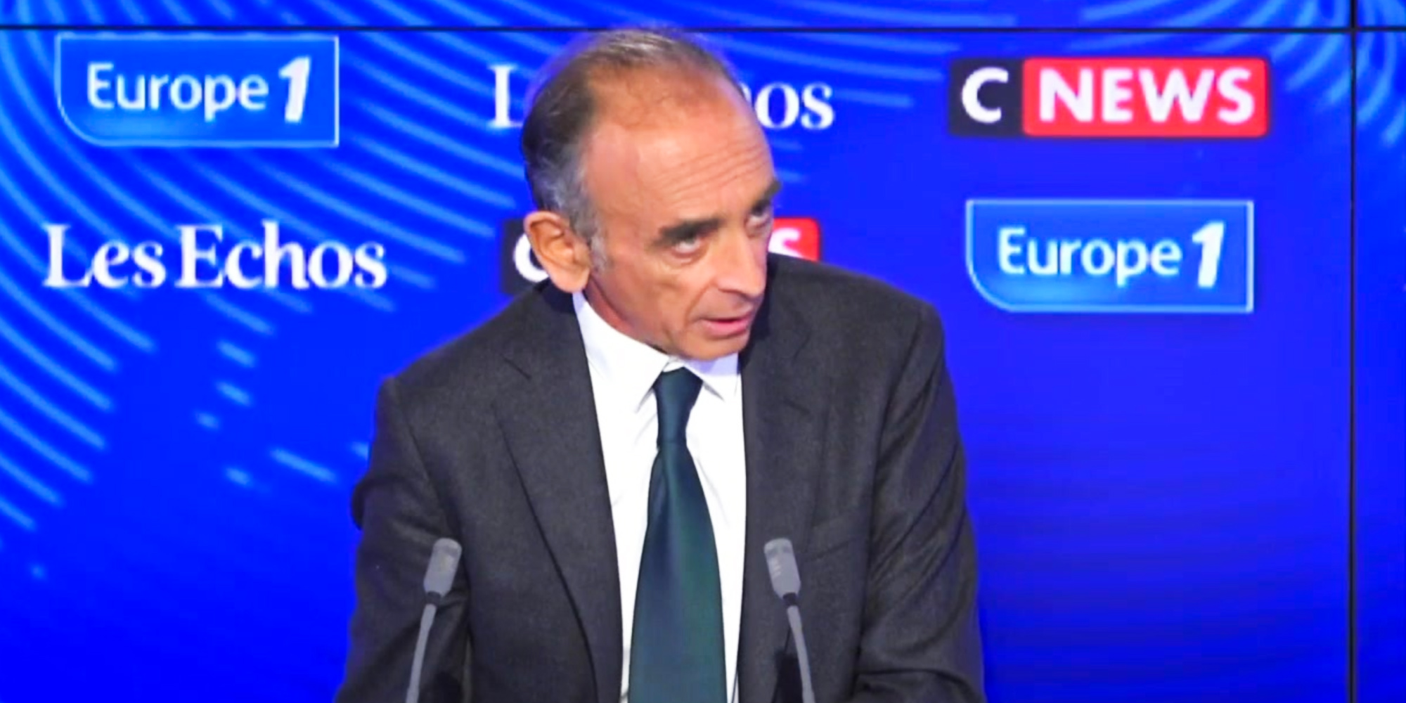 Pour Éric Zemmour, les musulmans peuvent "avoir une pratique 'chrétienne' de leur religion"