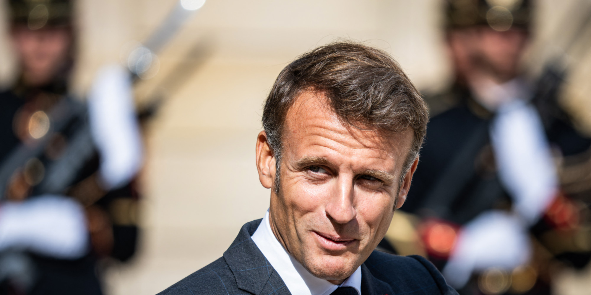 Premier ministre : toujours pas de fumée blanche du côté d'Emmanuel Macron