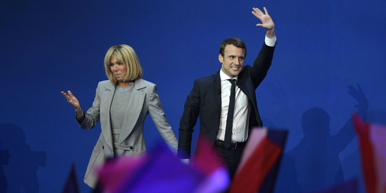 Qui est Brigitte, l'épouse et pilier d'Emmanuel Macron