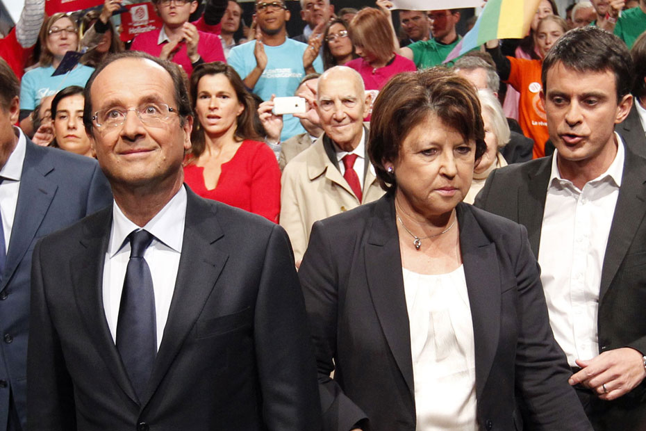 Référendum grec le PS gêné aux entournures