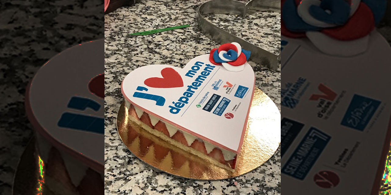 Saint Valentin Un Gateau J Aime Mon Departement Envoye A Emmanuel Macron Saint Valentin Un Gateau J Aime Mon Departement Envoye A Emmanuel Macron
