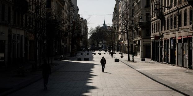 Coronavirus Le Reconfinement Entre En Vigueur