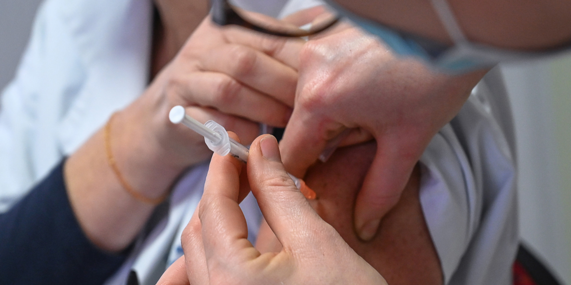 Covid-19 : à Lille, un centre de vaccination pour les ...