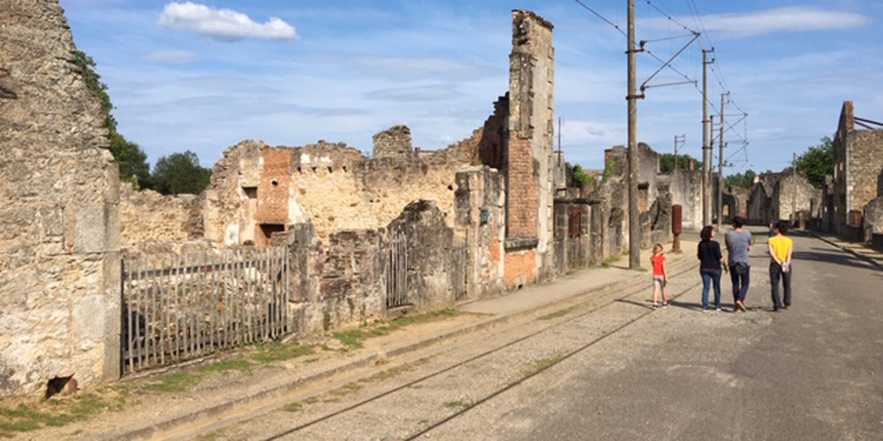 75 ans après, la France a commémoré l' 75 ans après, la France a commémoré l'