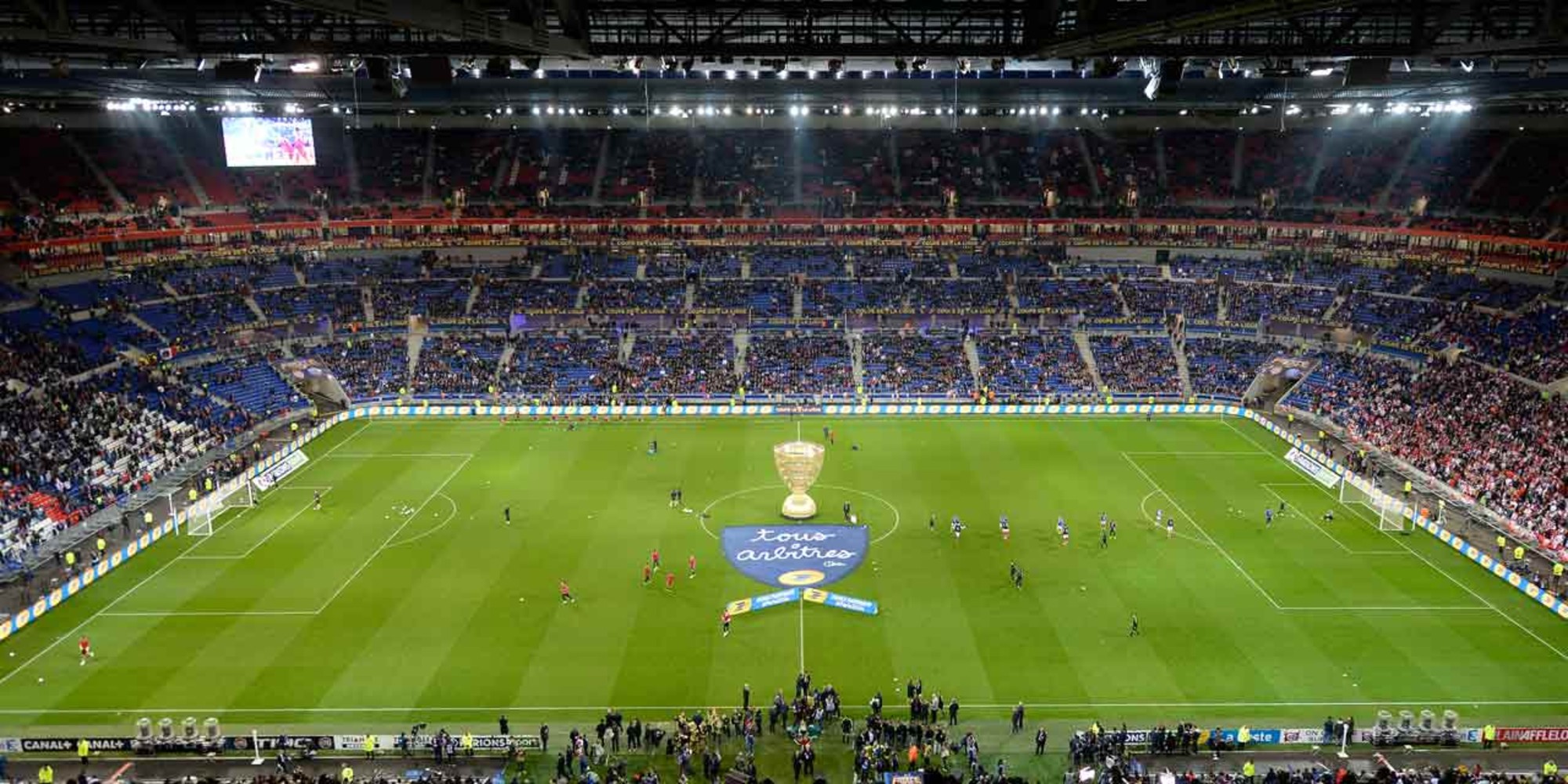 Ã€ Lyon, le Groupama Stadium va se transformer en