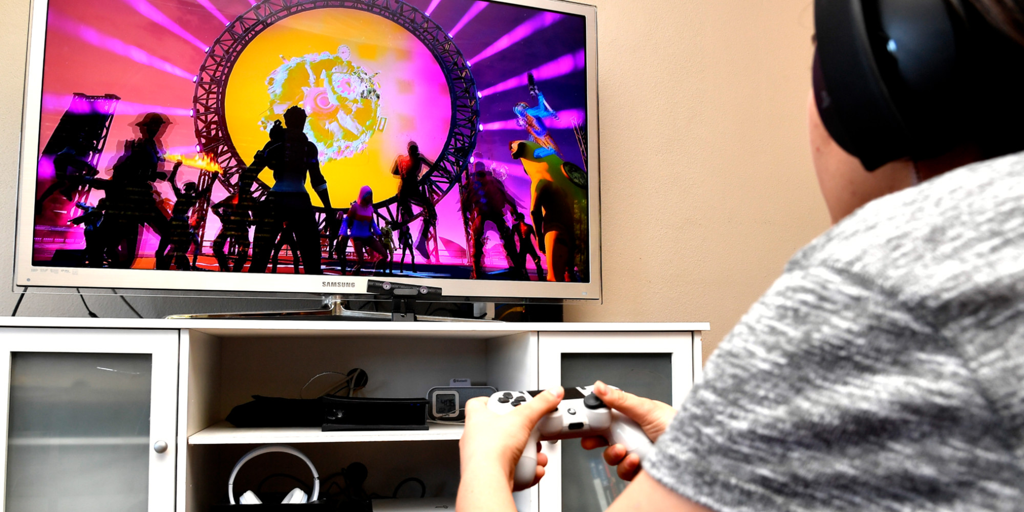 Dans Fortnite Les Enfants Victimes De Violence Peuvent Se Confier