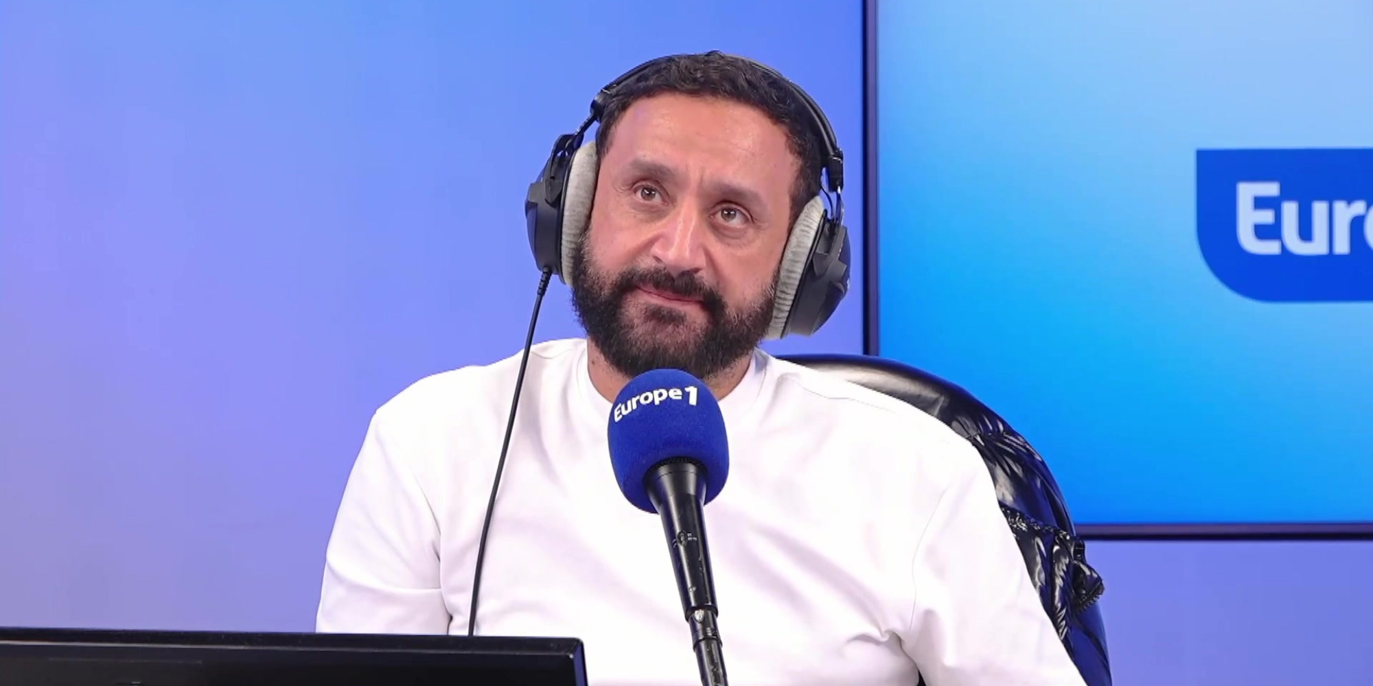 Cyril Hanouna – «Il faut faire confiance à Emmanuel Macron qui a fait ses preuves depuis sept ans», estime une auditrice Cyril Hanouna – «Il faut faire confiance à Emmanuel Macron qui a fait ses preuves depuis sept ans», estime une auditrice