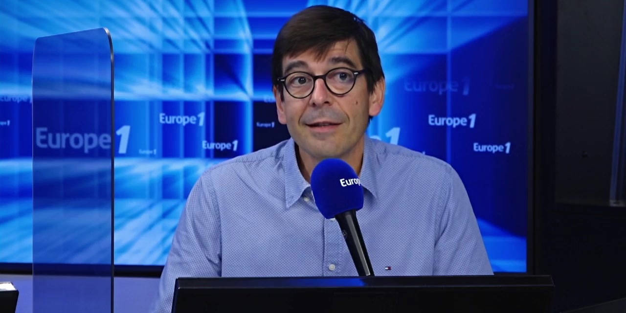 École : il faudra fermer une classe "s'il y a au moins trois cas identifiés de Covid-19"