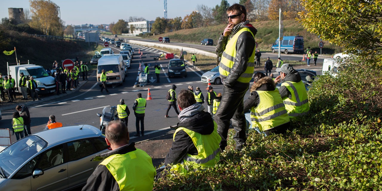 Gilets Jaunes Appels à Manifester Le 24 Novembre à Paris