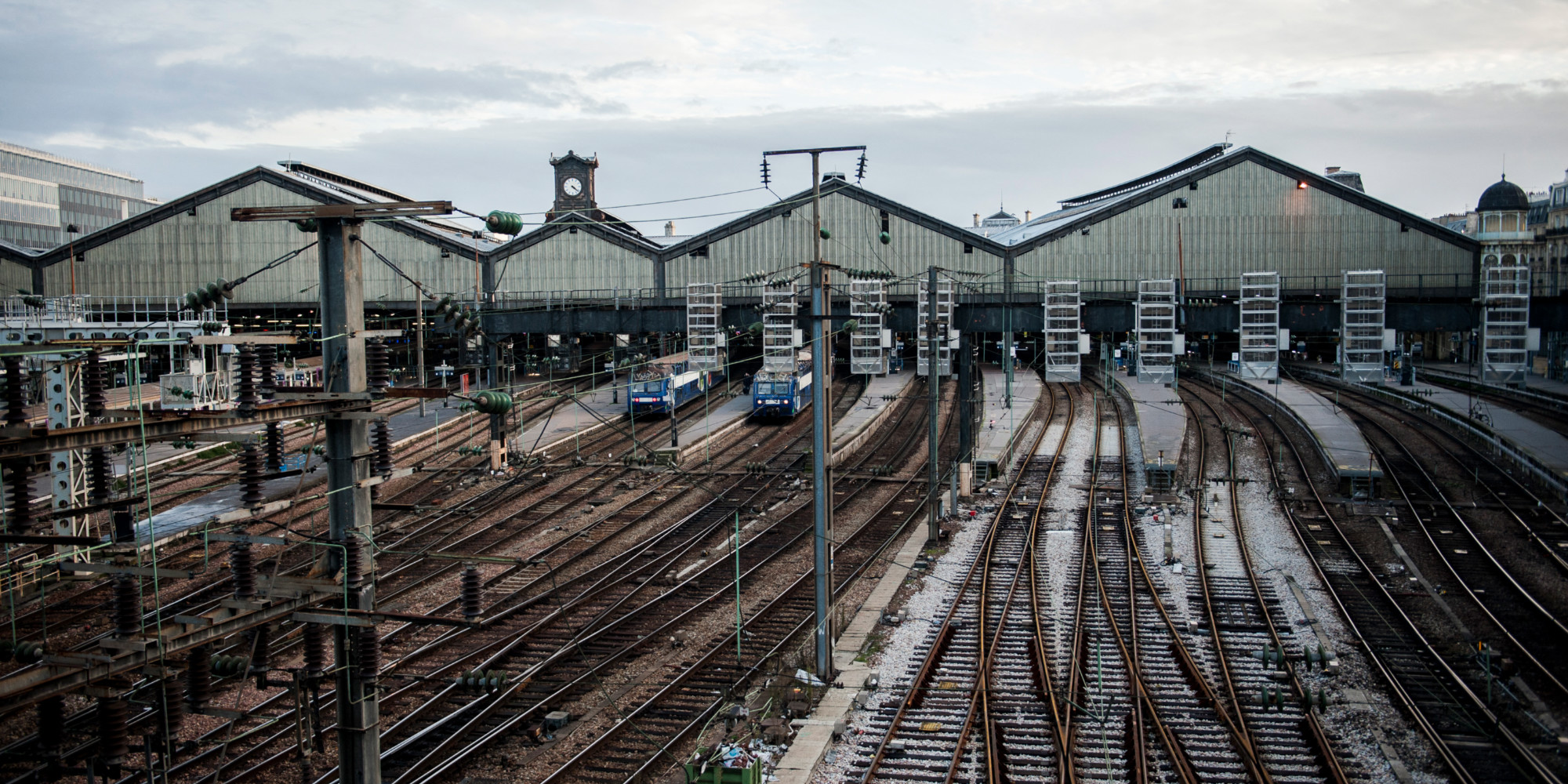 Grève SNCF contre la réforme des retraites à la gare SaintLazare, journée noire pour les usagers